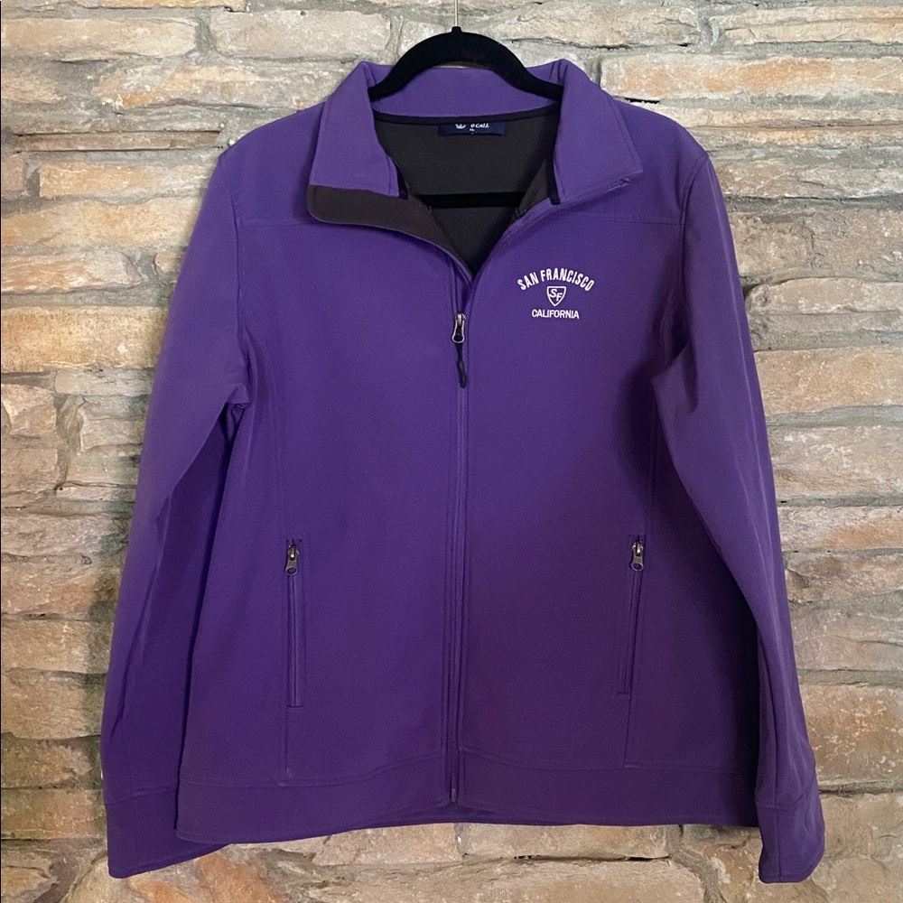 Port O Call Purple San Francisco California Jacket with zippered pockets. Large
